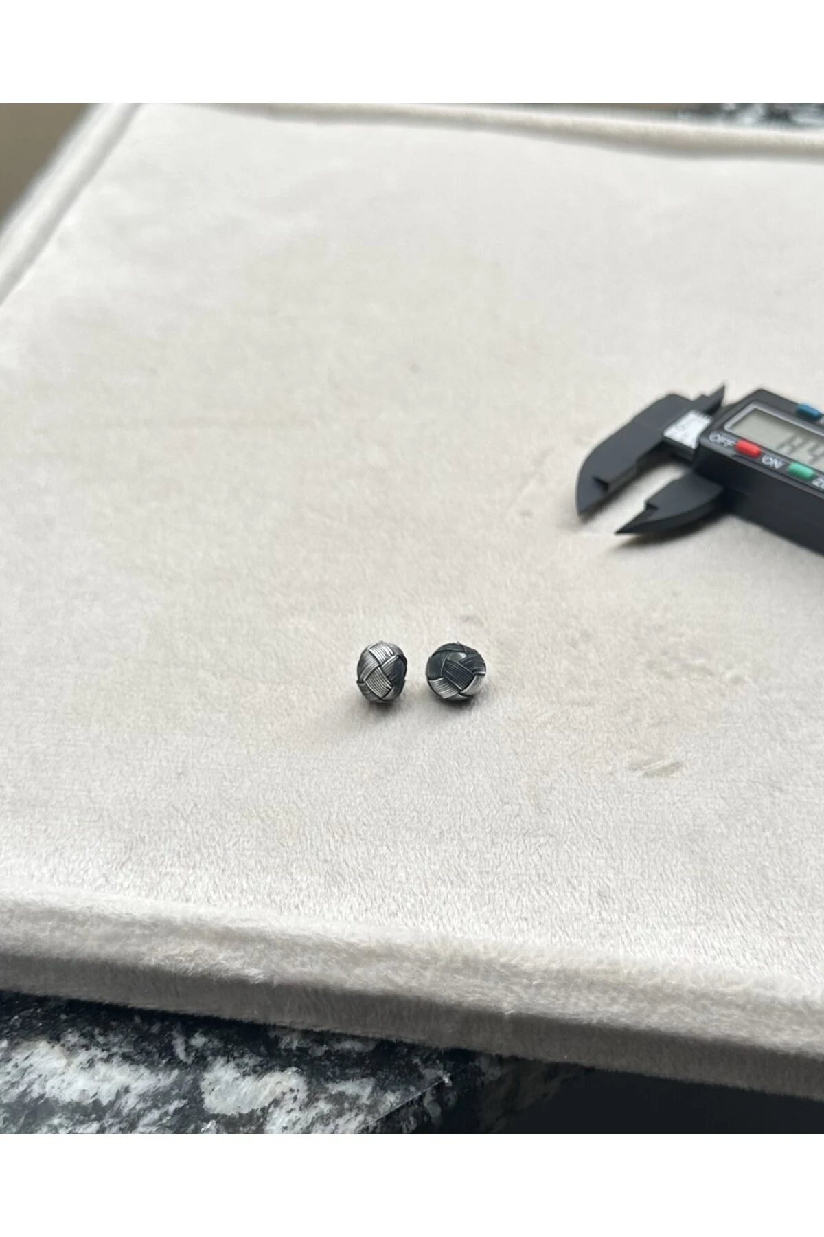 Tesbih Malzemesi Gümüş Kazaziye El Örmesi Büyük Boy 8 X 10,3 MM Kazaz Top 2 ADET
