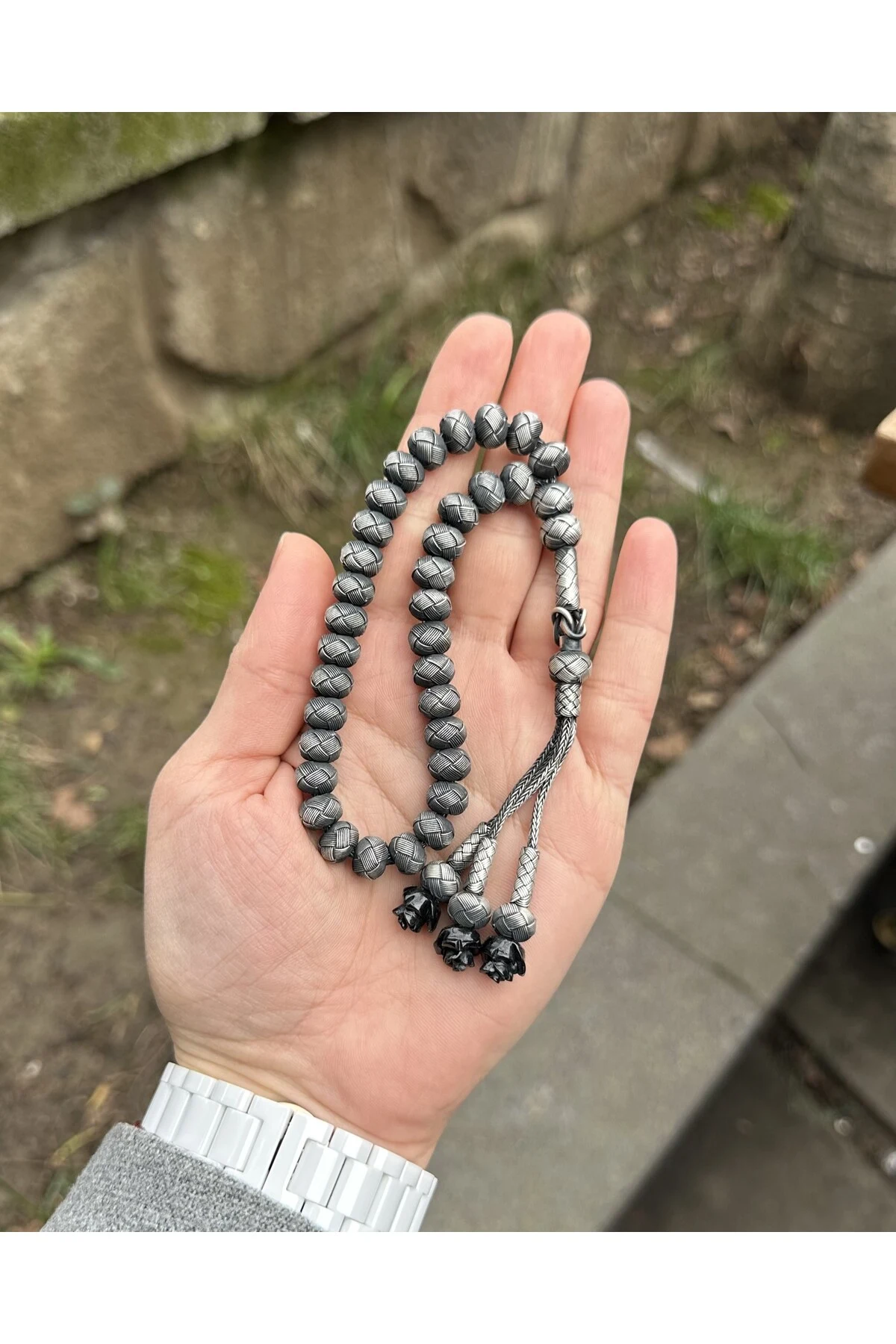 Gül Detaylı Üç Sallantılı Oksitli Gümüş Kazaziye Tesbih - Kazaz Sevenlere En Güzel Hediye